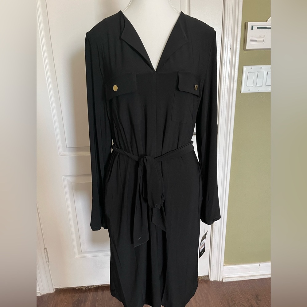 Gorgeous, high quality black Jones New York dress size 12.